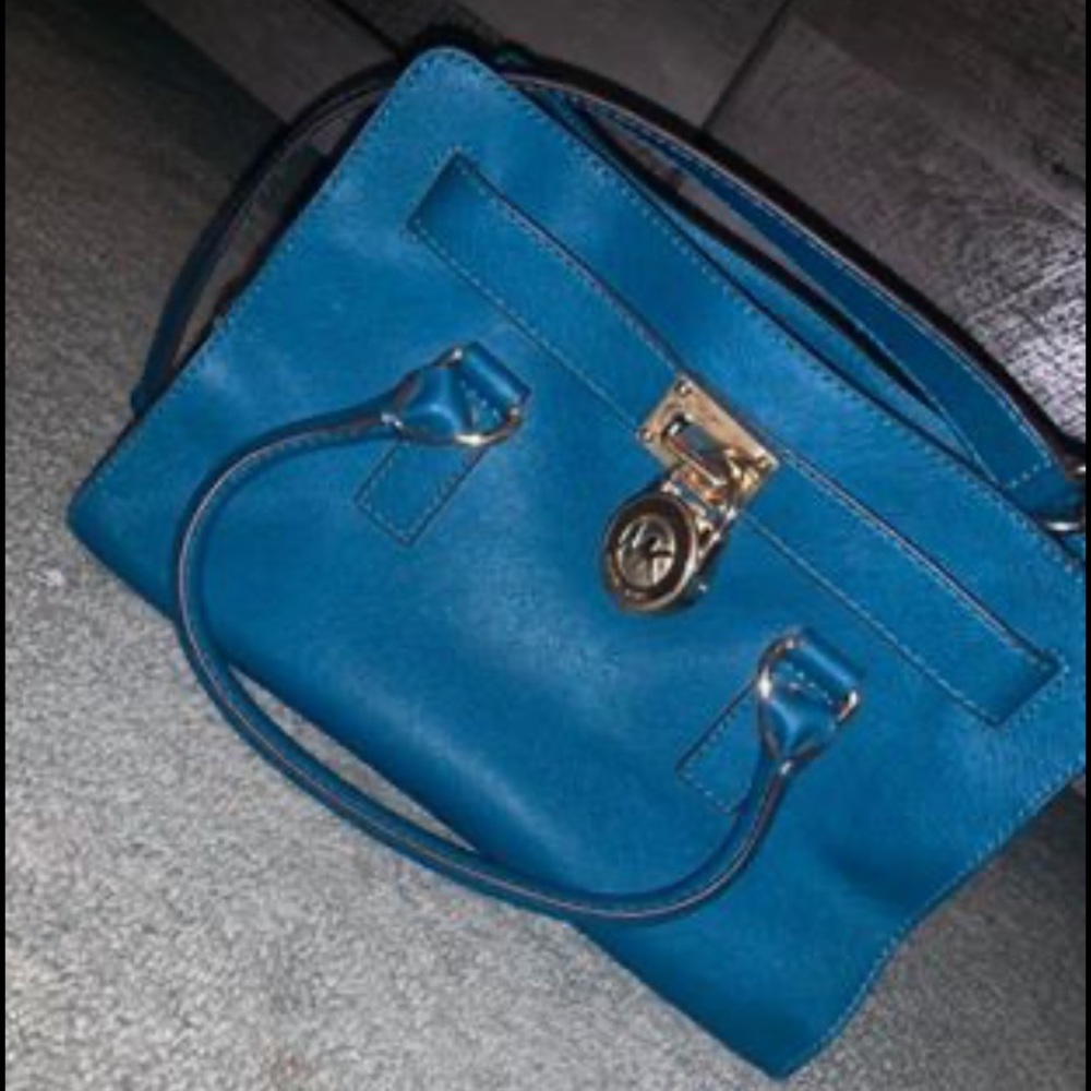 micheal kors purse